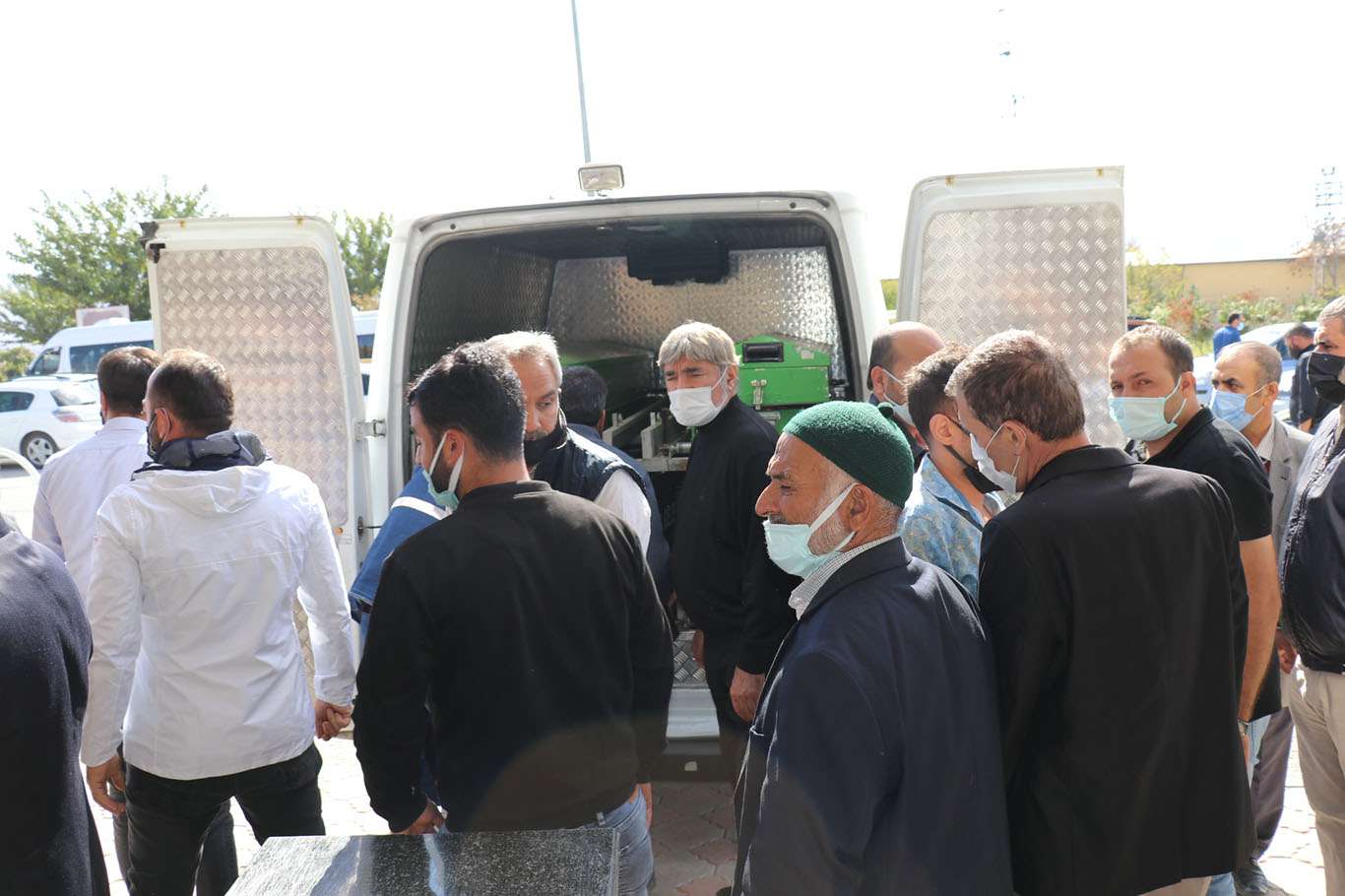 Yarım asır ayni camide görev yapan İmam ile Müezzin aynı gün vefat etti